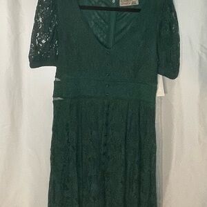 Black Tape_ Deep Green Lace Midi Dress